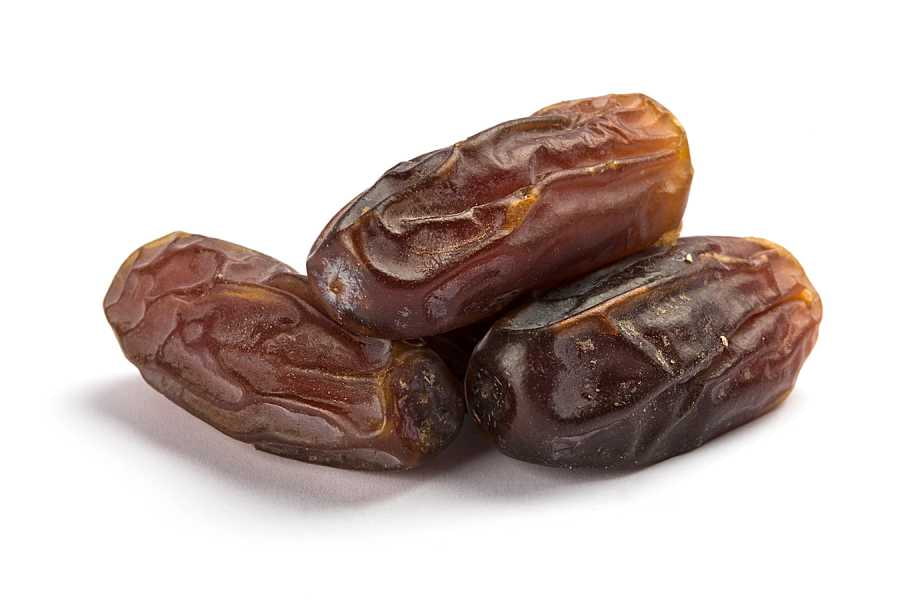 تصویر 3 از خرما مضافتی برنا بافت یکنواخت و طعم بی نظیر